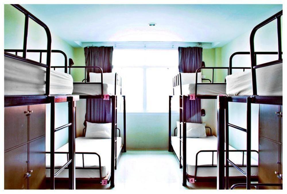 Link Corner Hostel Bangkok Exterior photo